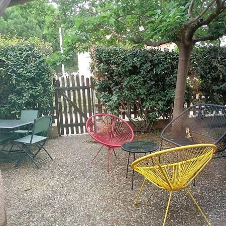 Le Sept Villa Груисан Екстериор снимка